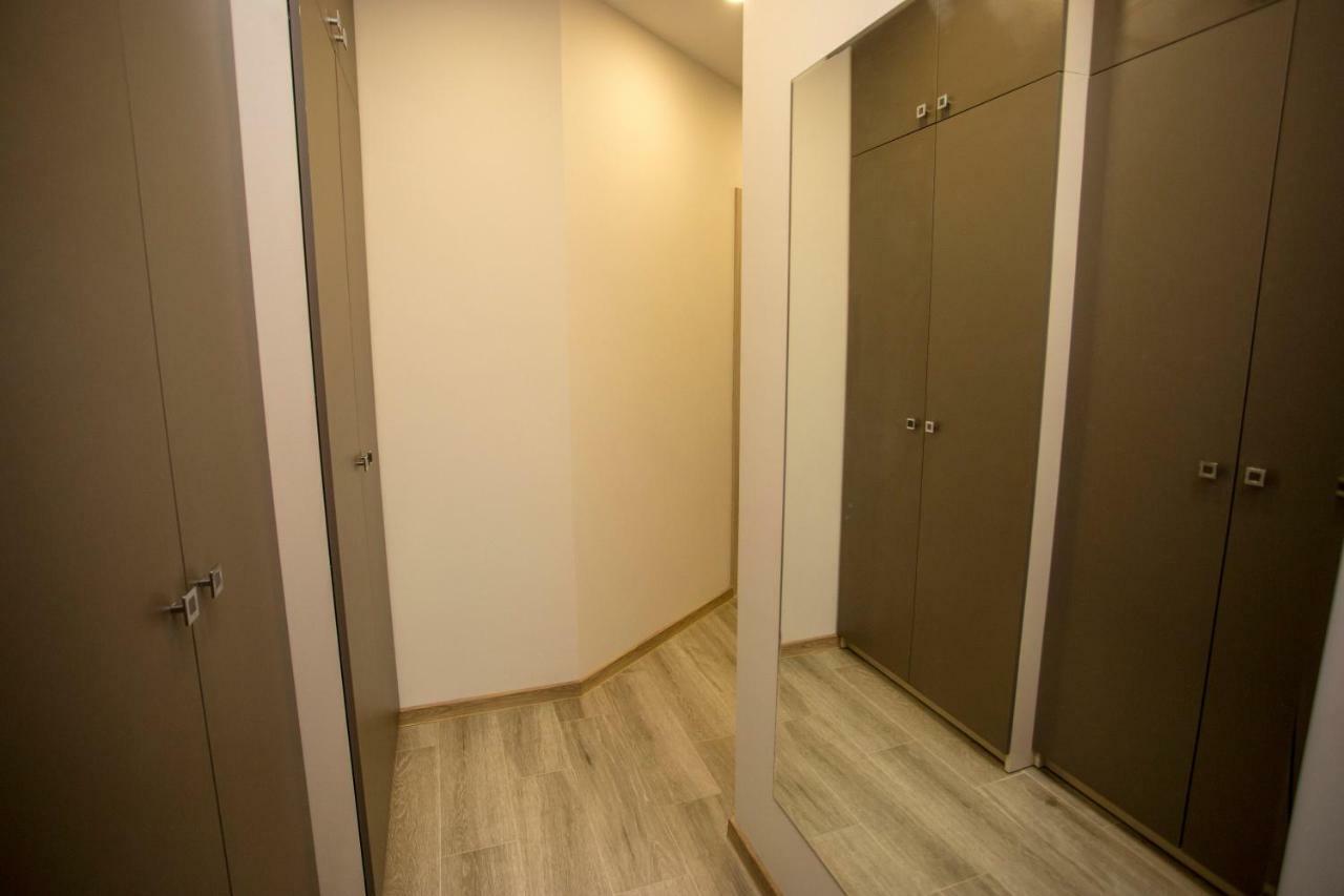 Nano'S Exclusive Fashionable Apartment บาทูมิ ภายนอก รูปภาพ
