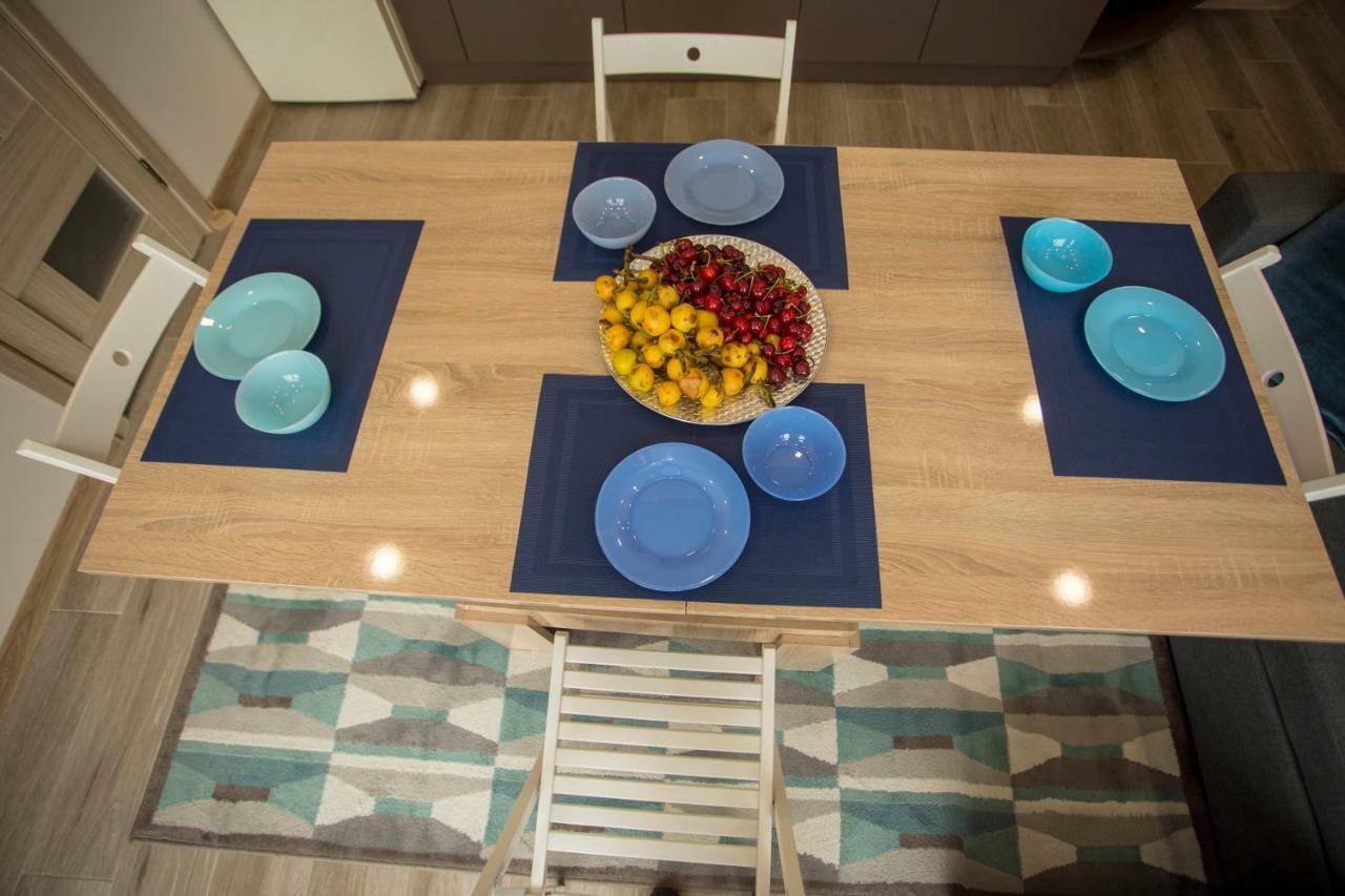 Nano'S Exclusive Fashionable Apartment บาทูมิ ภายนอก รูปภาพ