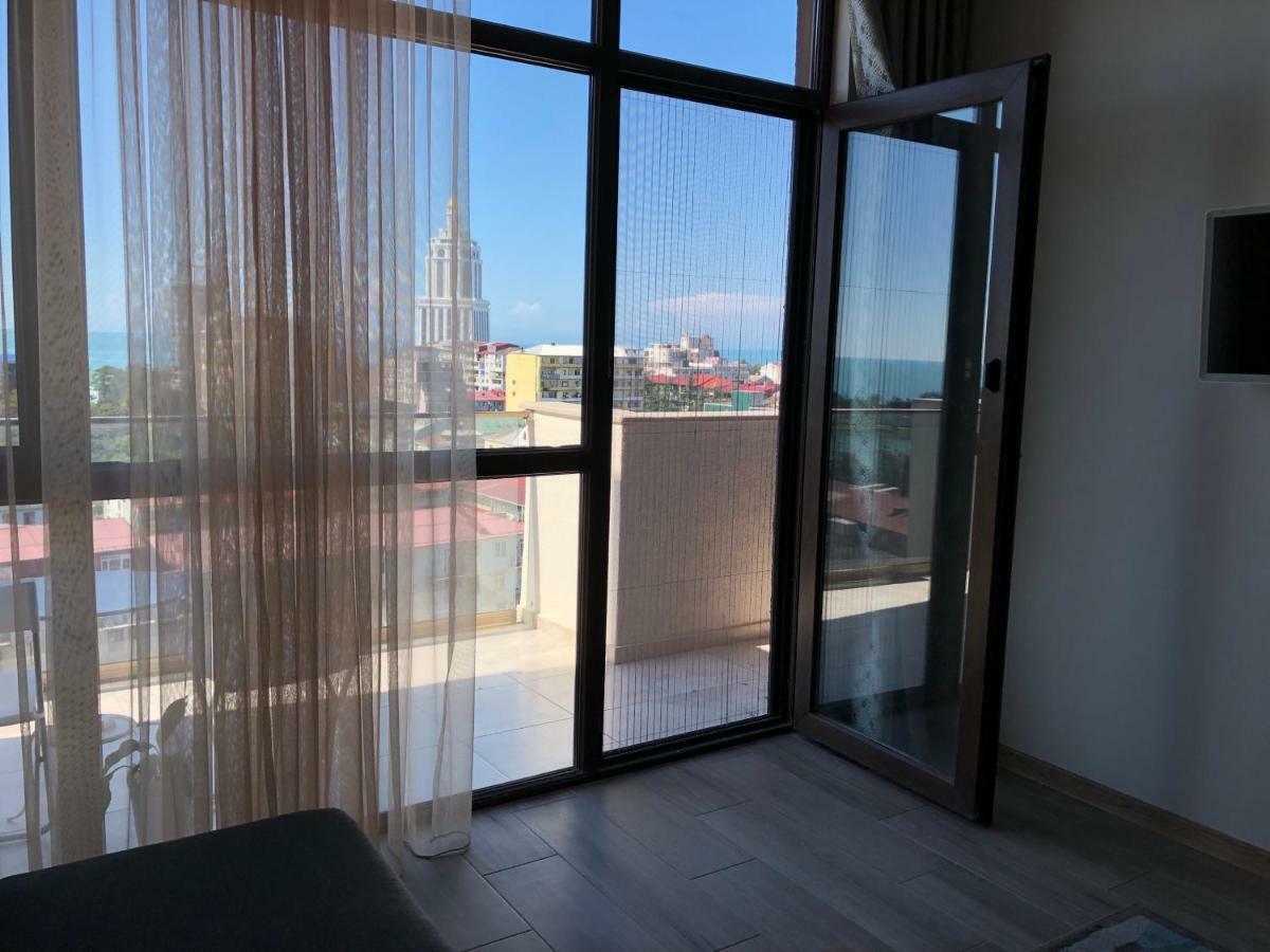 Nano'S Exclusive Fashionable Apartment บาทูมิ ภายนอก รูปภาพ
